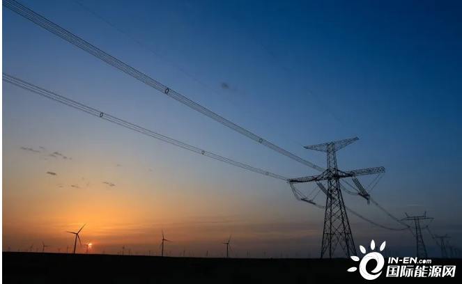 领略中国输电技术的腾飞！盘点中国特高压之最！(图3)